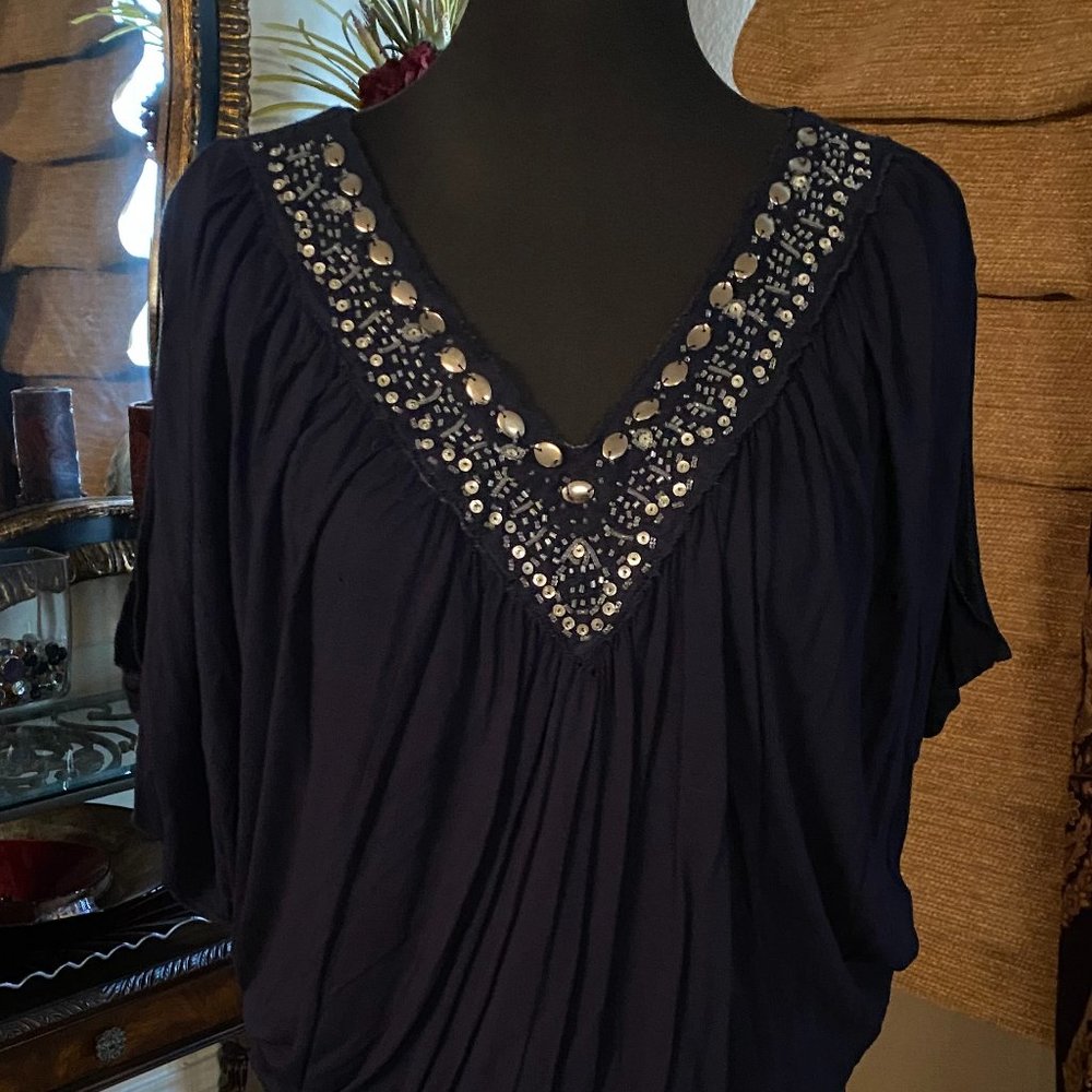 #99   WHBM Beaded Top